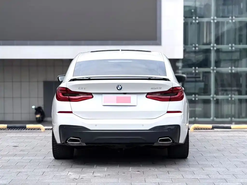 BMW 6 Series GT — фото 9