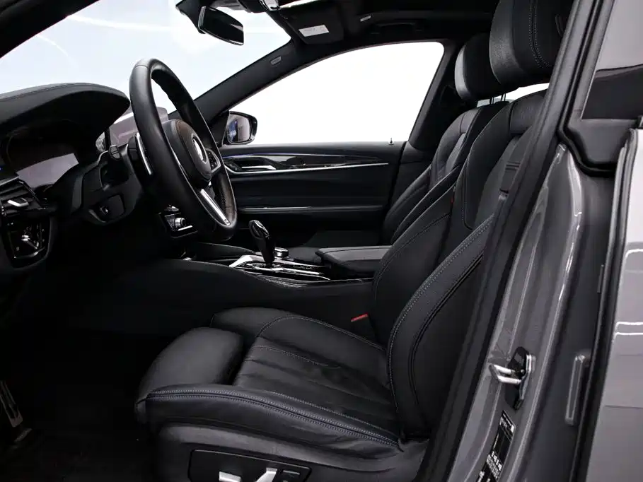 BMW 6 Series GT — фото 15