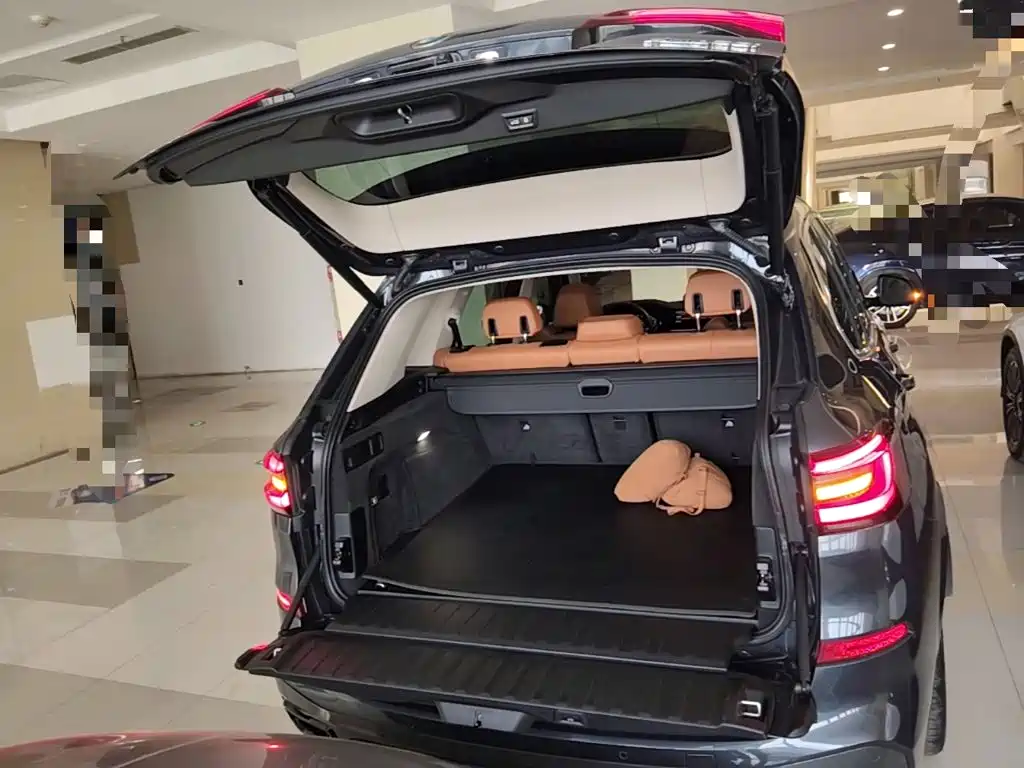 BMW X5 (Import) — фото 19