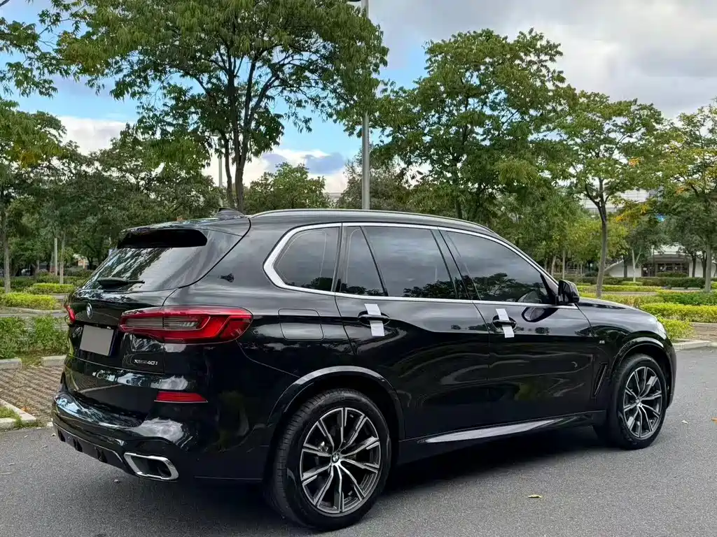 BMW X5 (Import) — фото 4