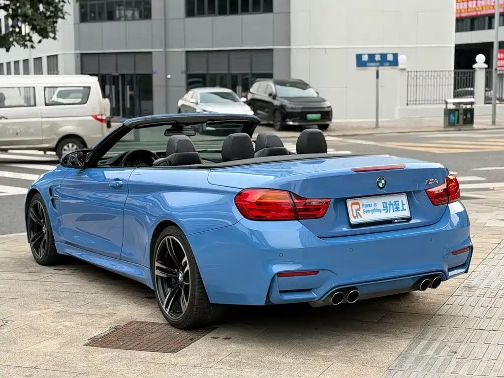 BMW M4 — фото 10