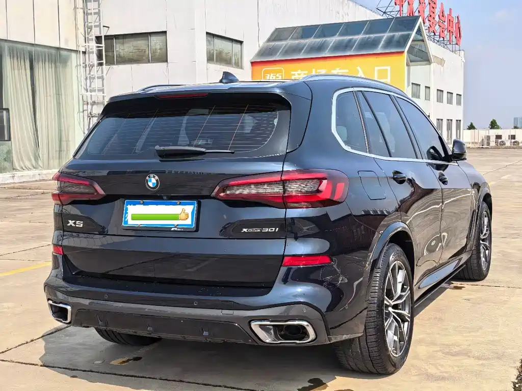 BMW X5 (Import) — фото 8