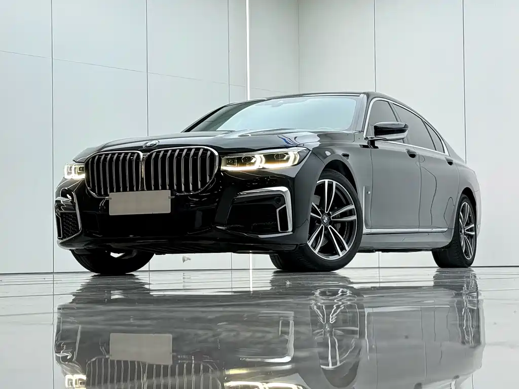 BMW 7 Series — фото 2