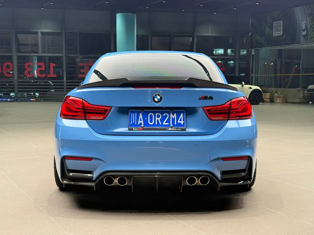 BMW M4 — фото 5
