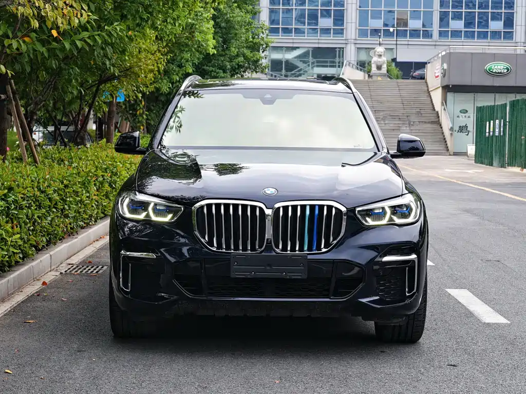 BMW X5 — фото 2