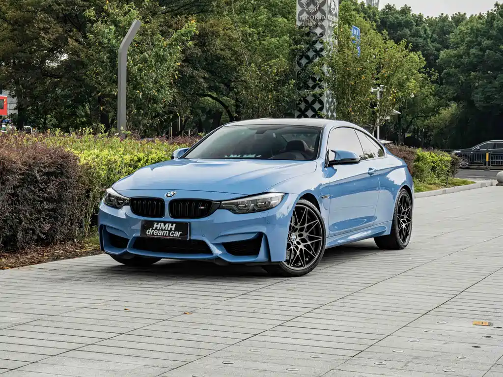 BMW M4