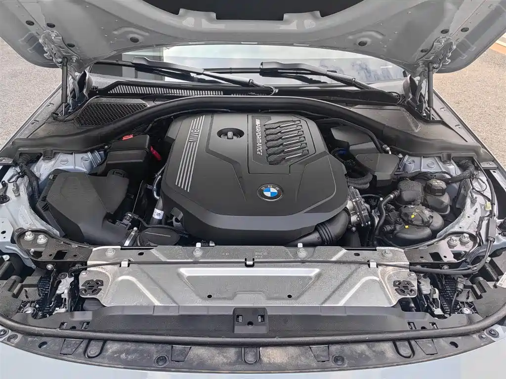 BMW M240i — фото 17