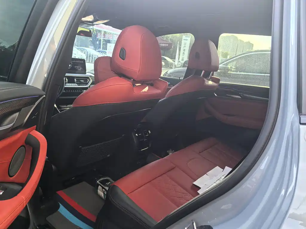 BMW X3 M40i — фото 17