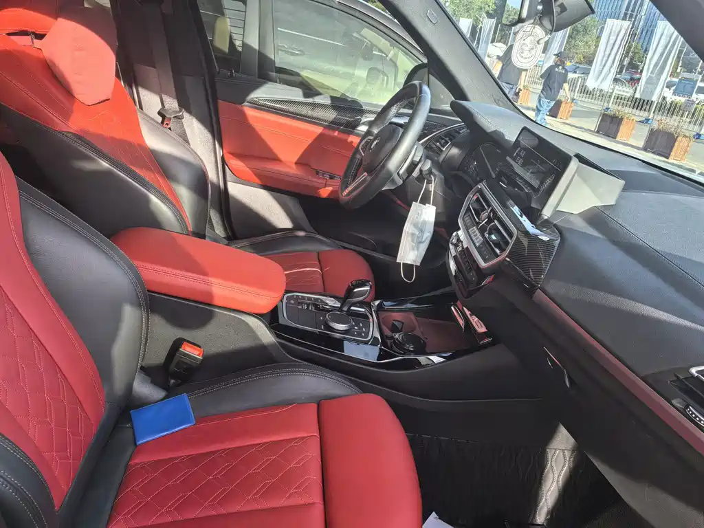 BMW X3 M40i — фото 21