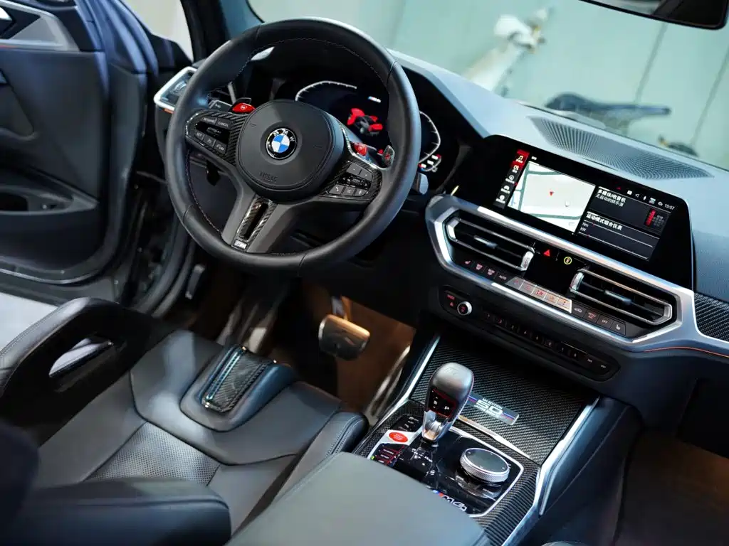 BMW M4 — фото 37