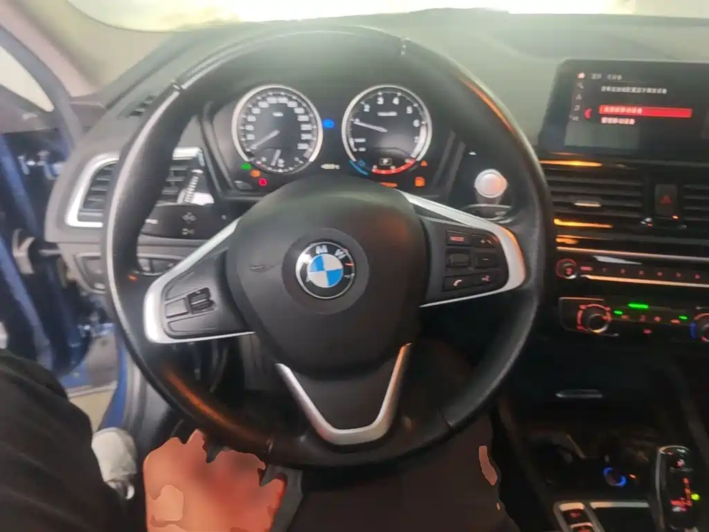 BMW 1 Series — фото 11