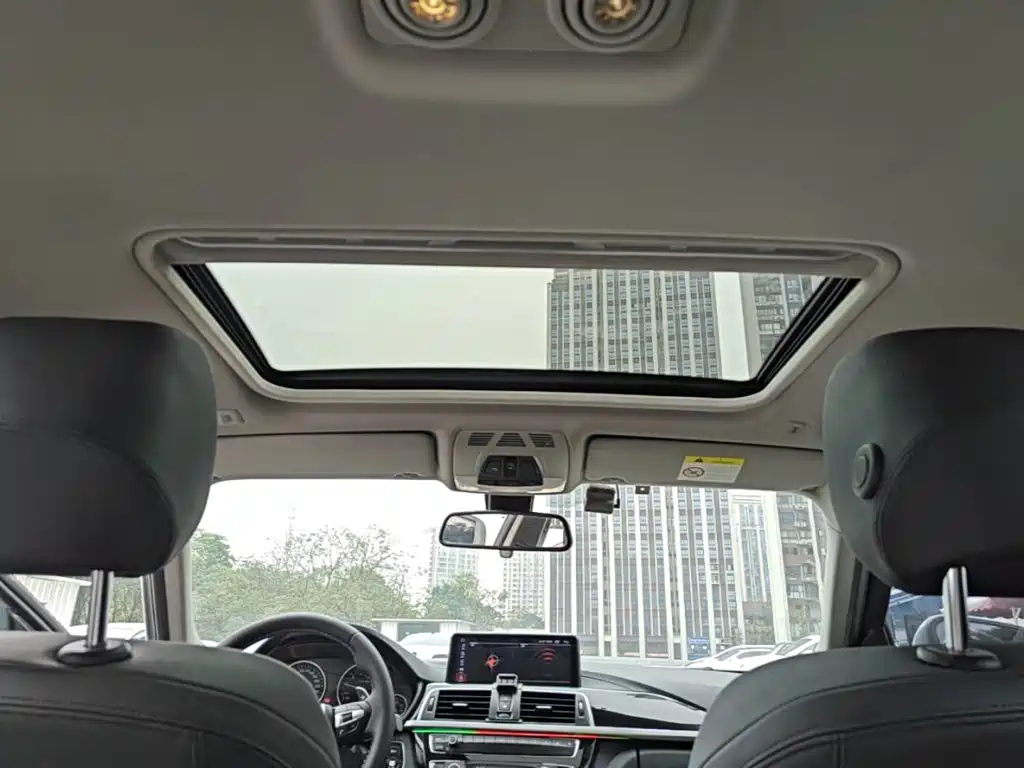BMW 3 Series — фото 18