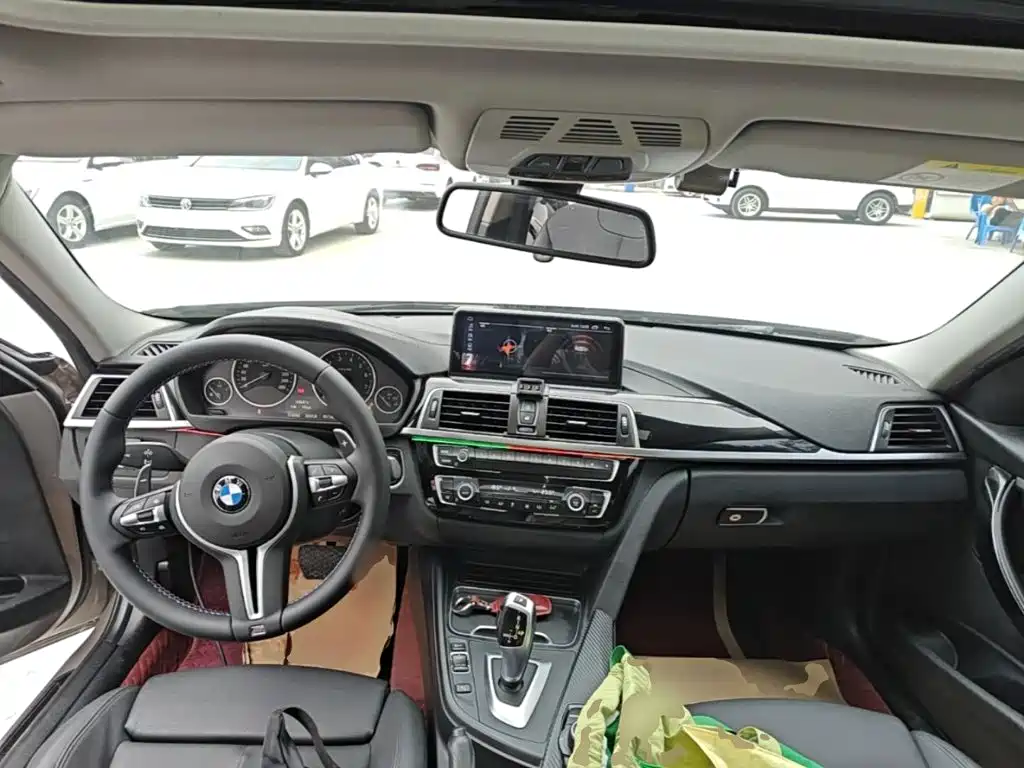 BMW 3 Series — фото 10