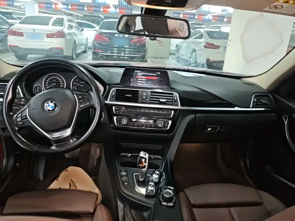 BMW 3 Series — фото 10