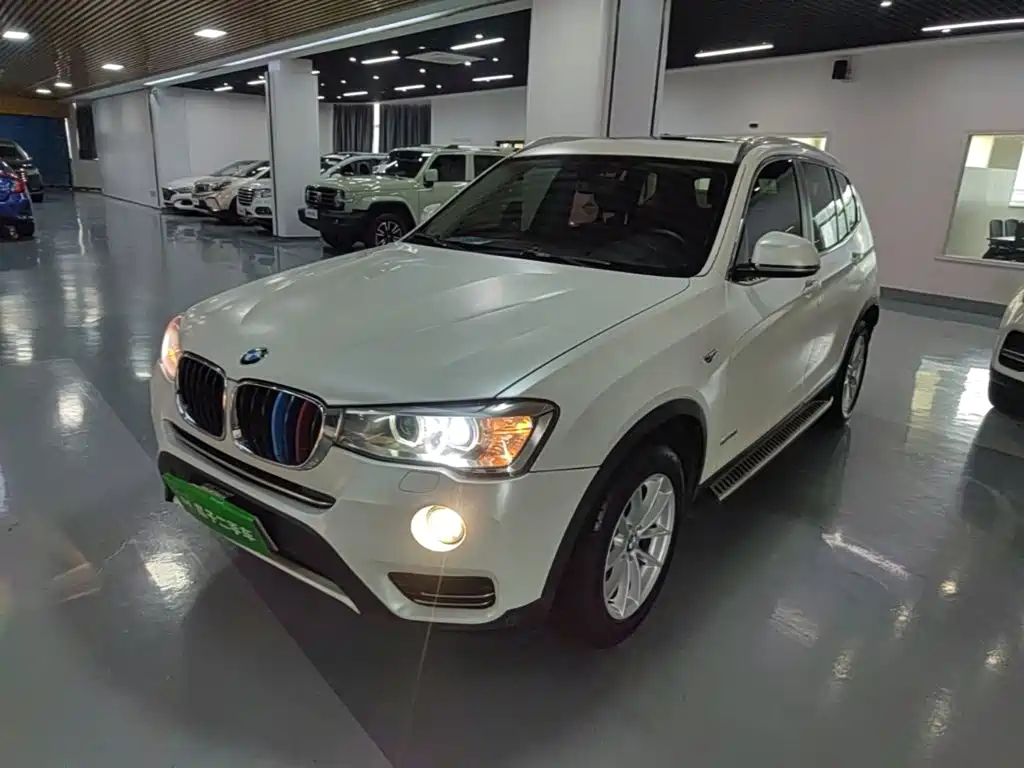 BMW X3 (Import) — фото 2
