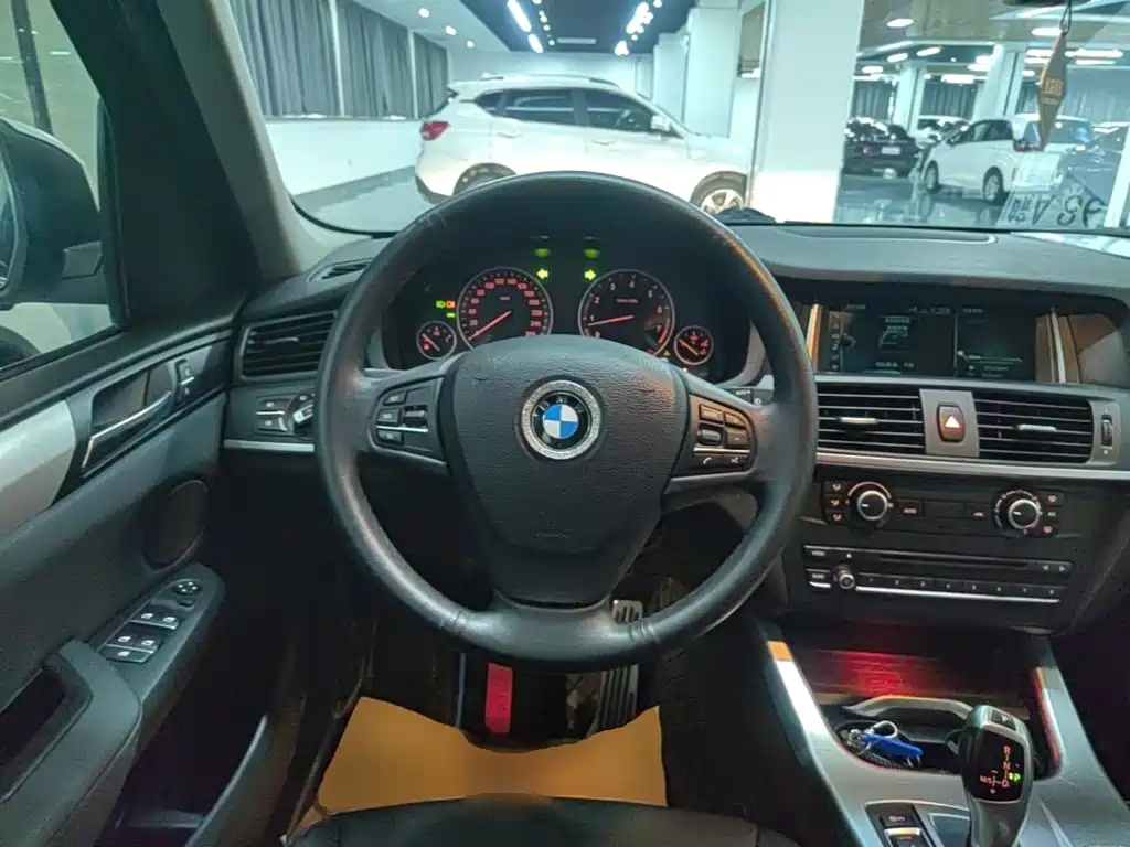 BMW X3 (Import) — фото 11