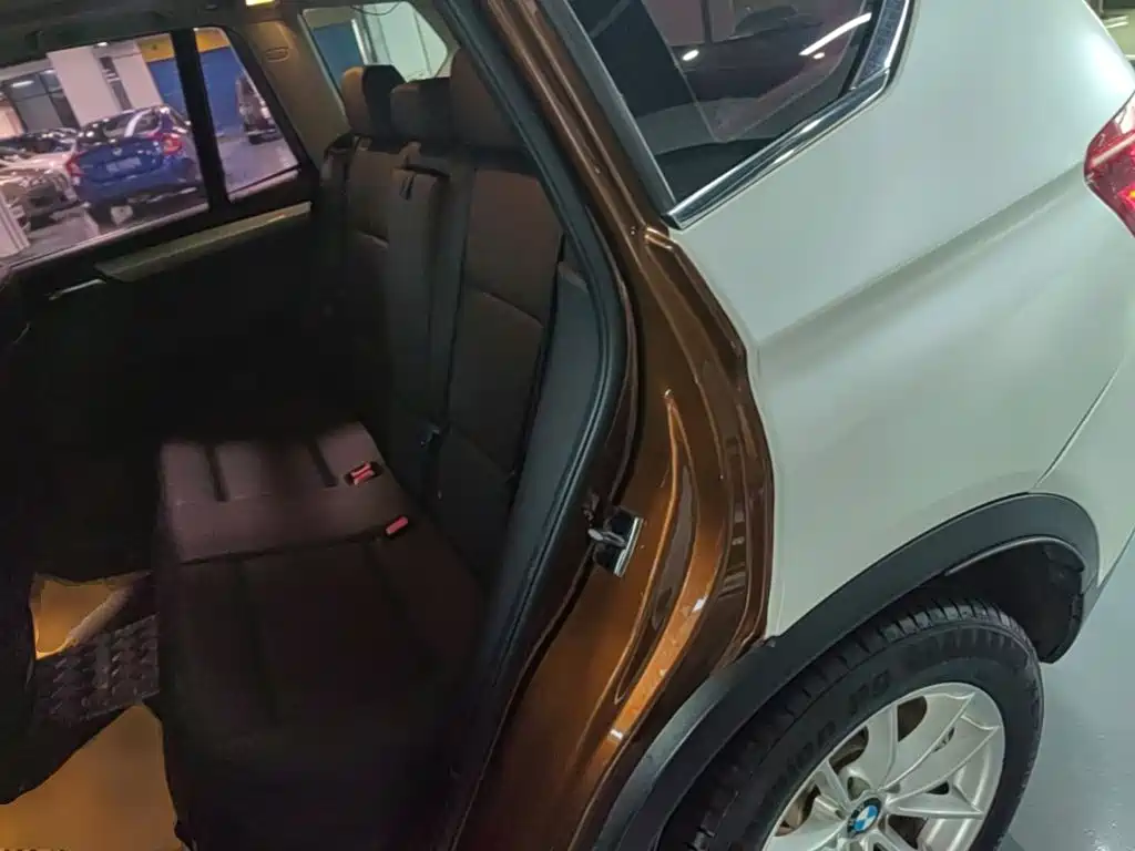 BMW X3 (Import) — фото 17