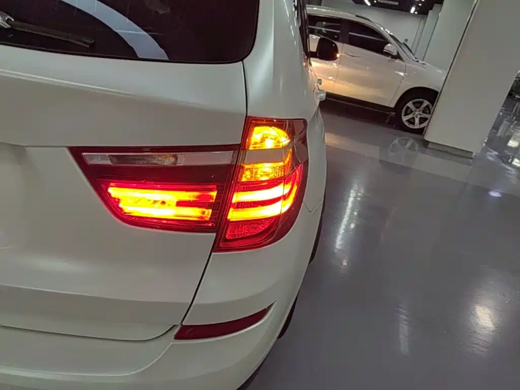 BMW X3 (Import) — фото 8