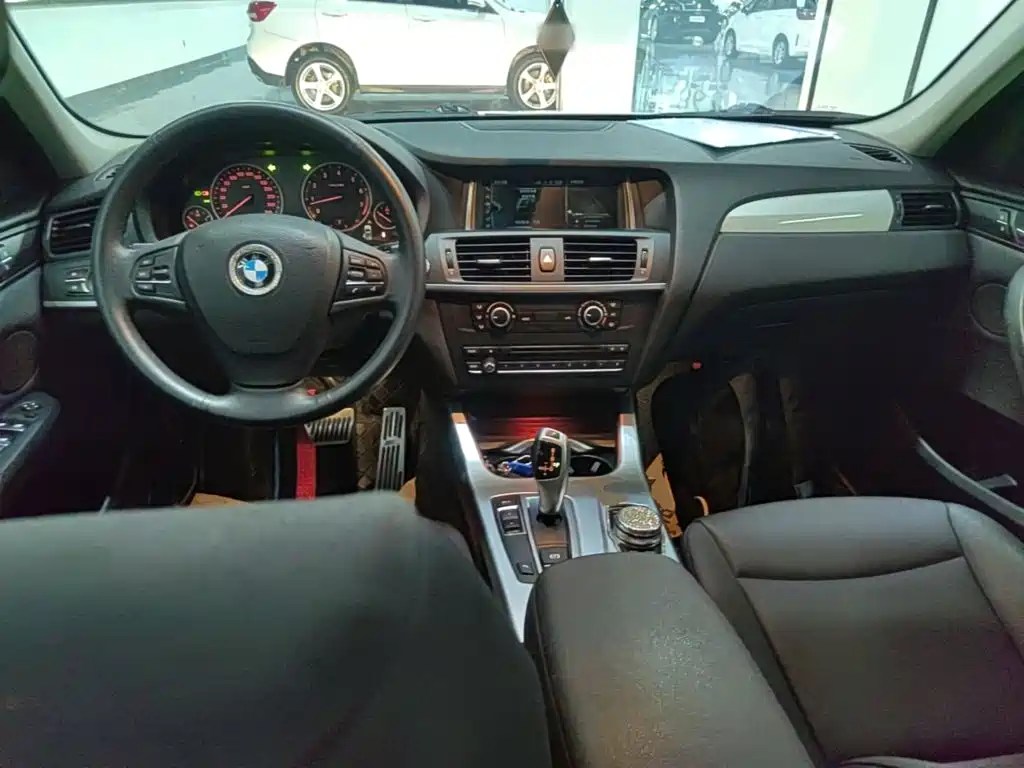 BMW X3 (Import) — фото 10