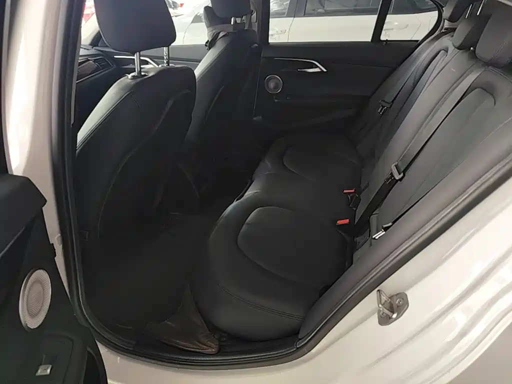 BMW 1 Series — фото 17