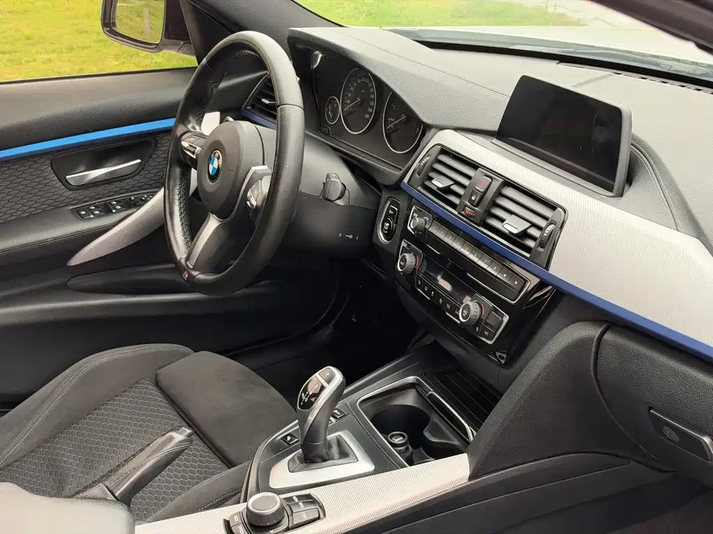 BMW 3 Series — фото 16