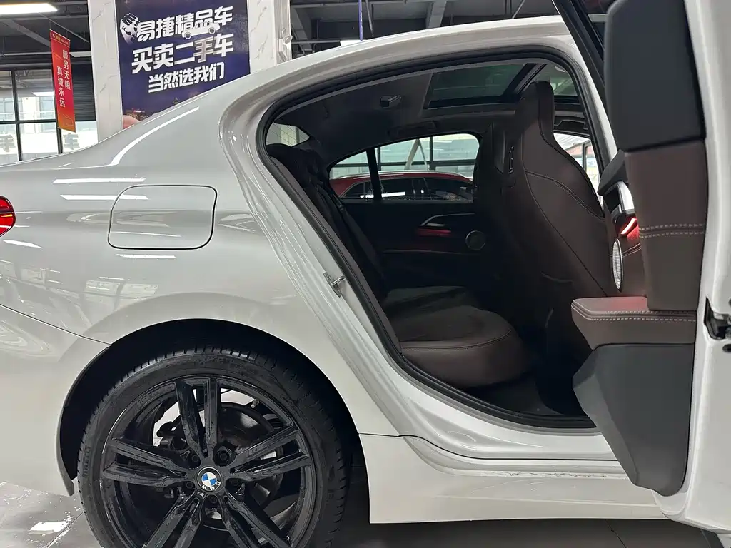 BMW 1 Series — фото 16
