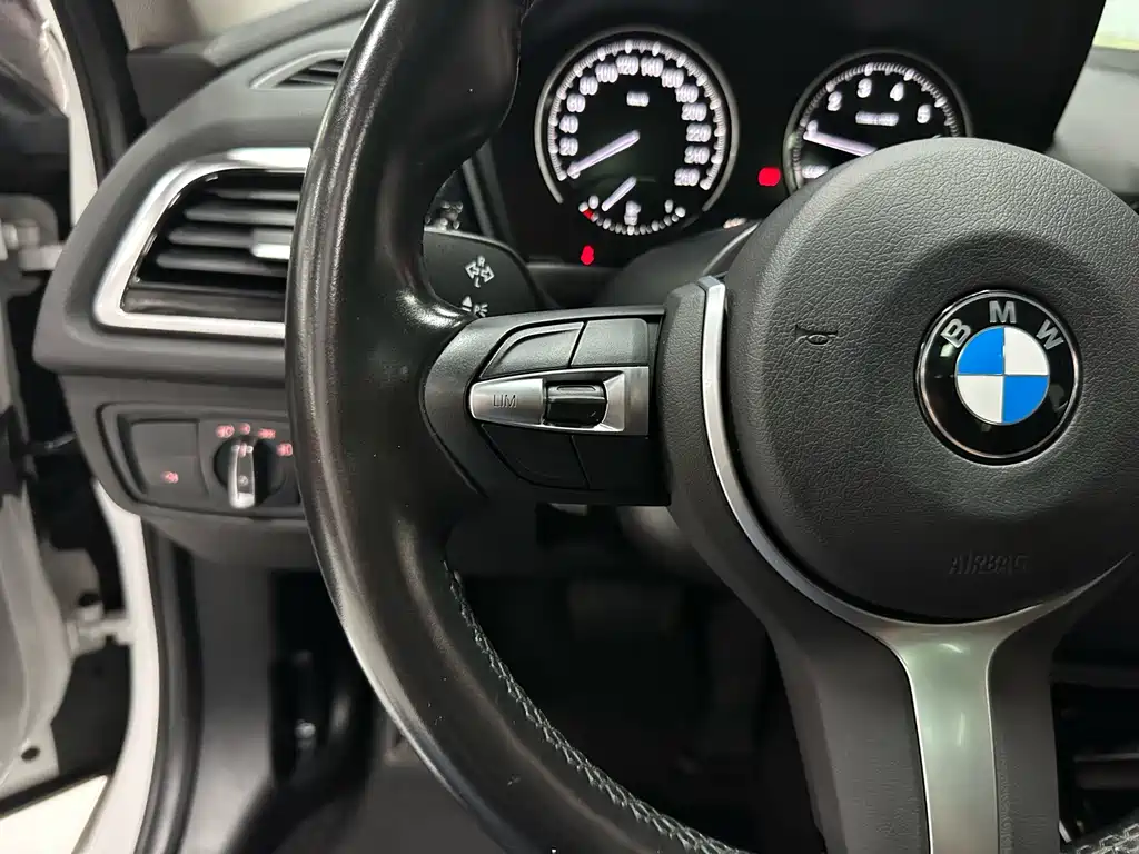 BMW 1 Series — фото 19
