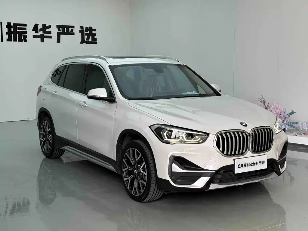BMW X1 — фото 3