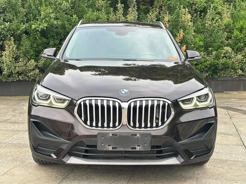 BMW X1 — фото 2