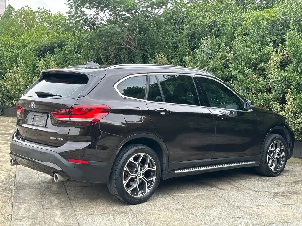 BMW X1 — фото 4