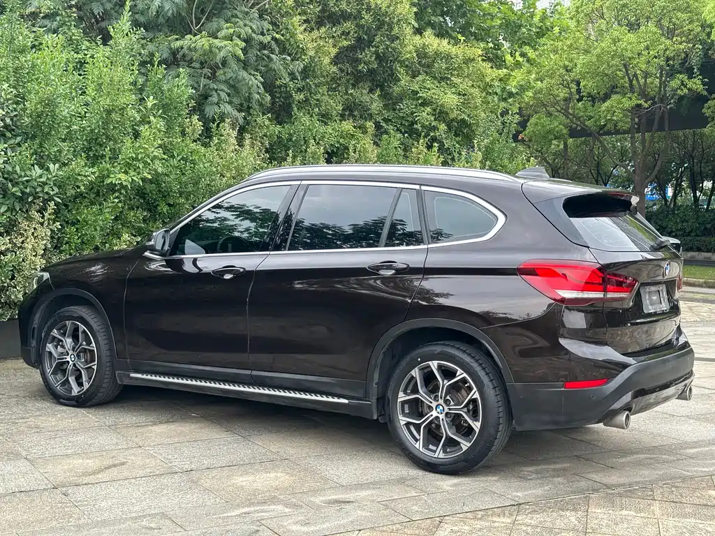 BMW X1 — фото 6
