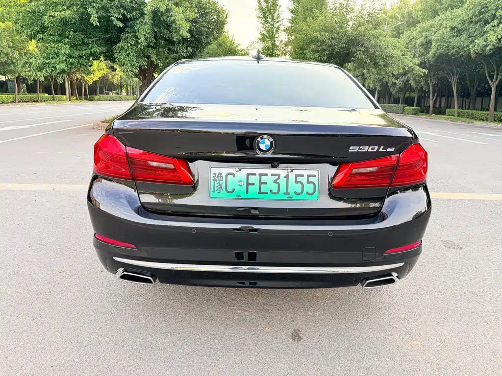 BMW 5 Series New Energy — фото 9