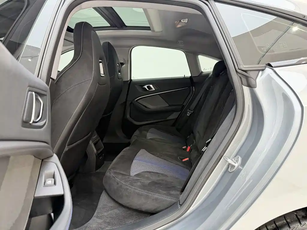 BMW 2 Series (Import) — фото 19