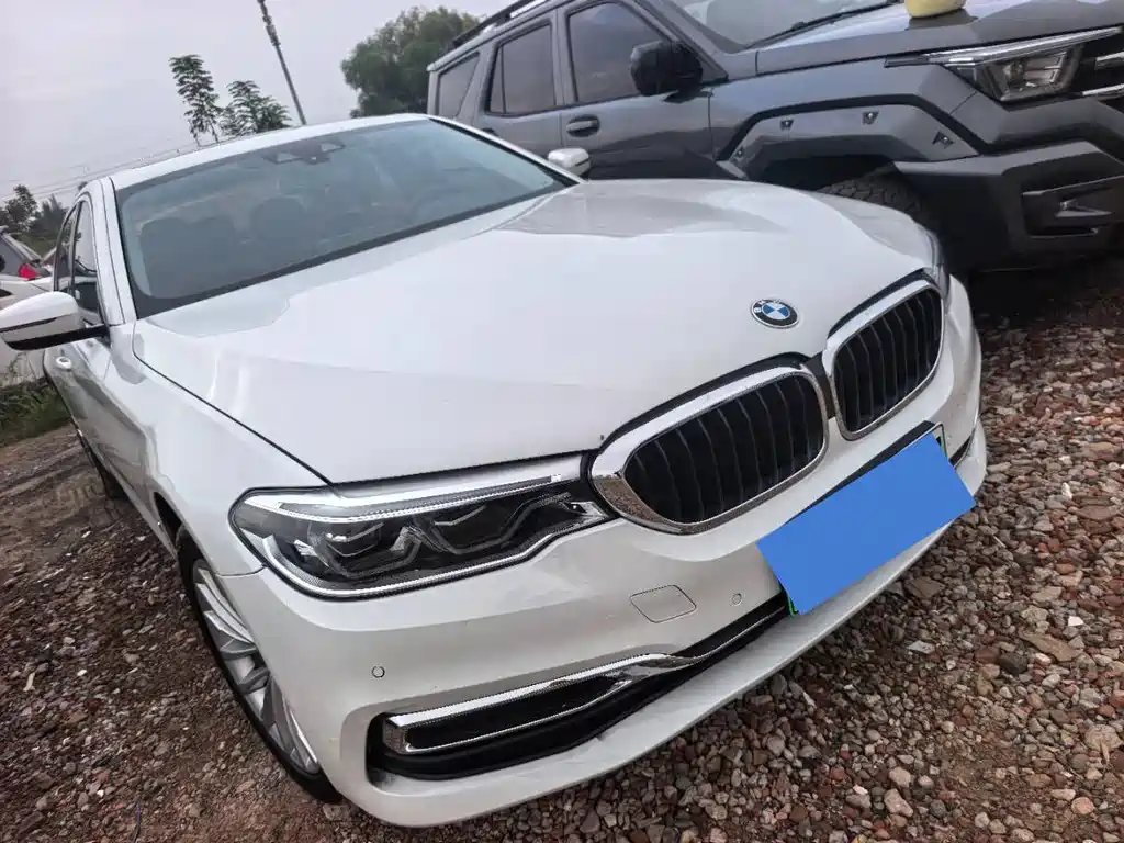 BMW 5 Series New Energy — фото 3