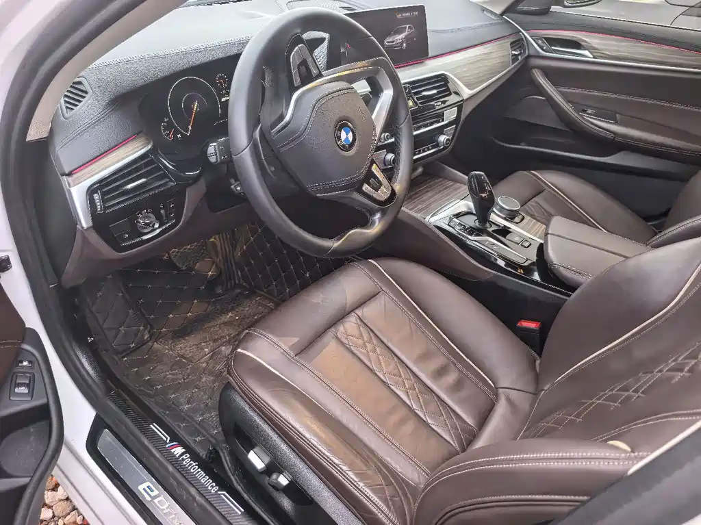 BMW 5 Series New Energy — фото 4