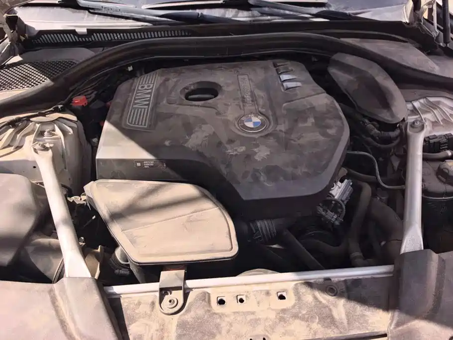 BMW 5 Series — фото 10
