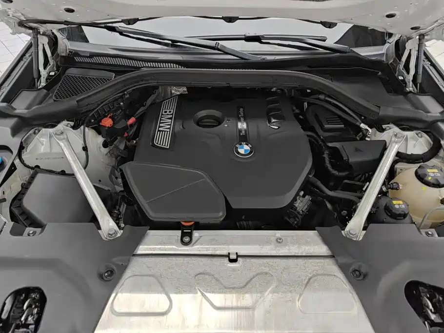 BMW X3 — фото 10