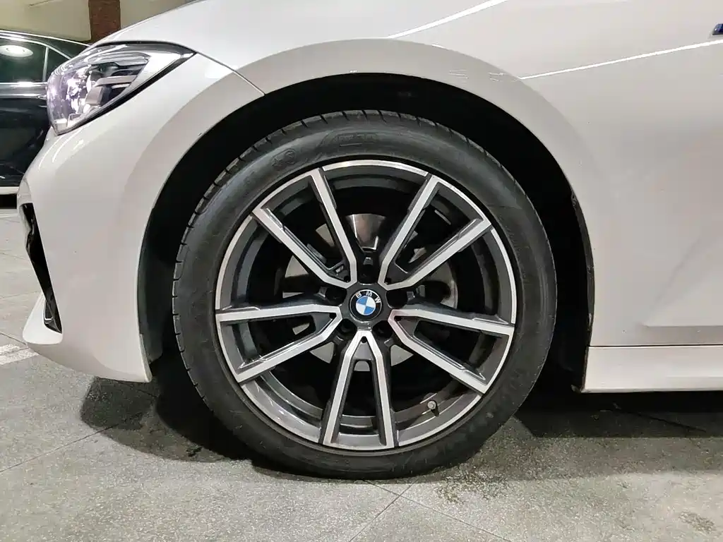 BMW 3 Series — фото 15