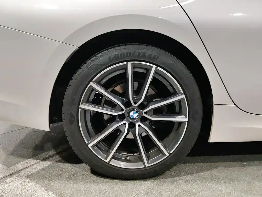 BMW 3 Series — фото 18