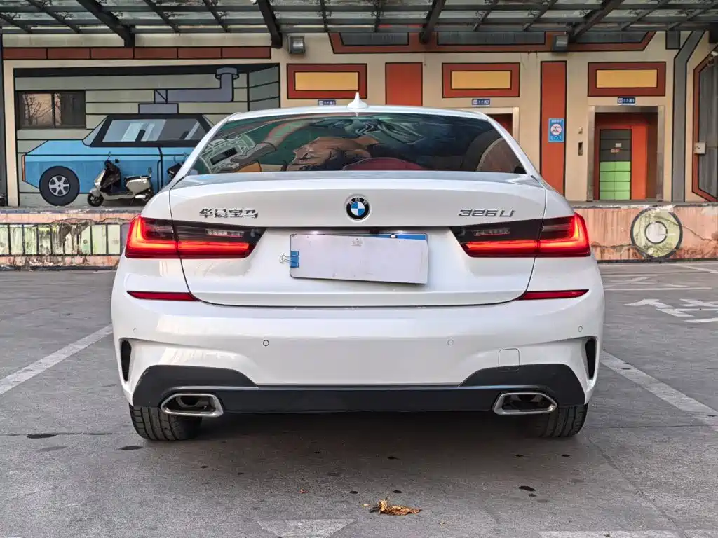 BMW 3 Series — фото 18