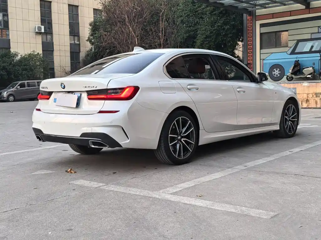 BMW 3 Series — фото 19