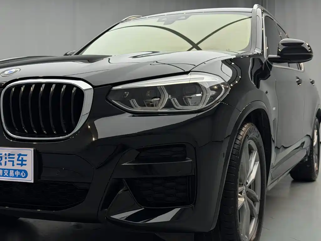 BMW X3 — фото 18