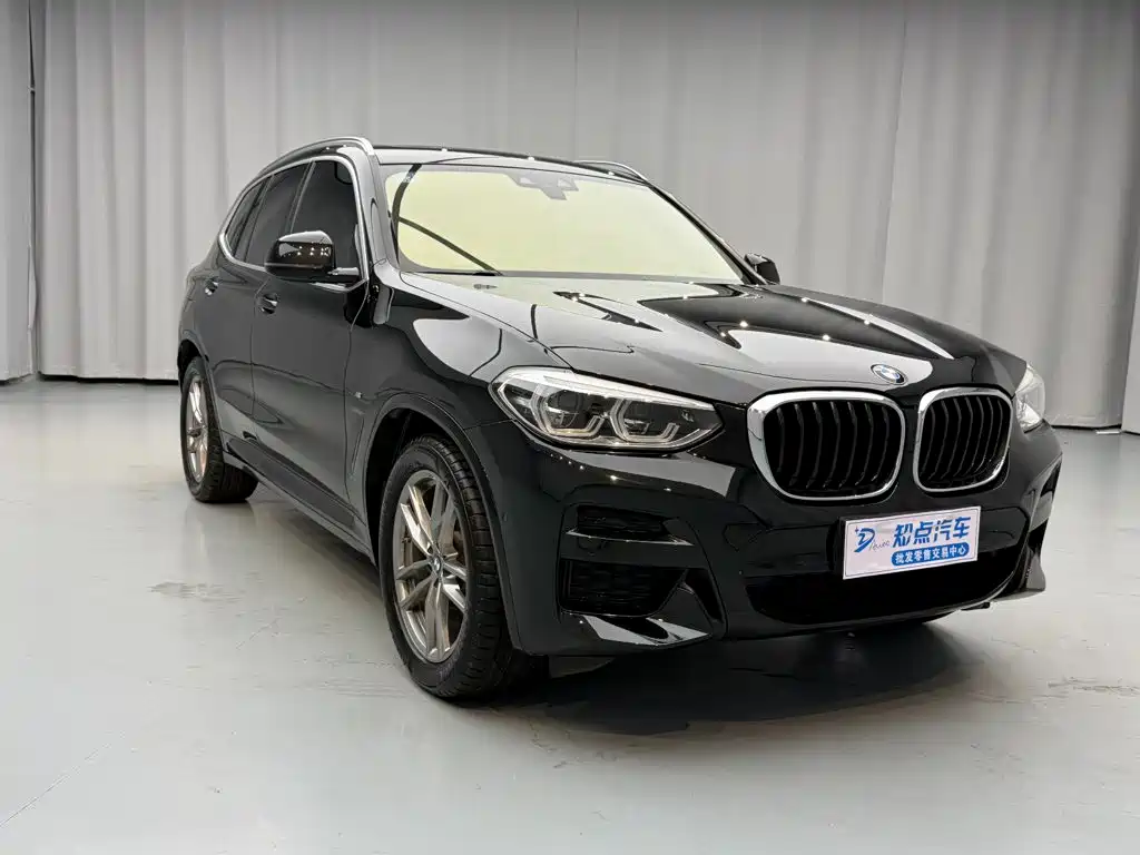 BMW X3 — фото 3