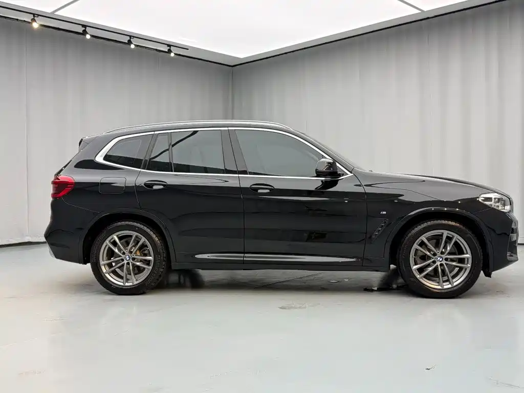 BMW X3 — фото 4