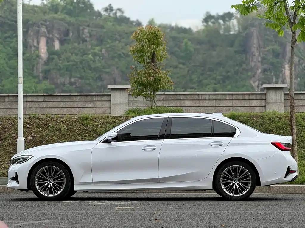 BMW 3 Series — фото 4
