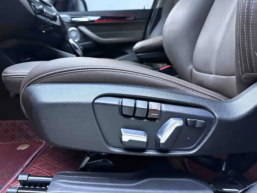 BMW X1 — фото 16
