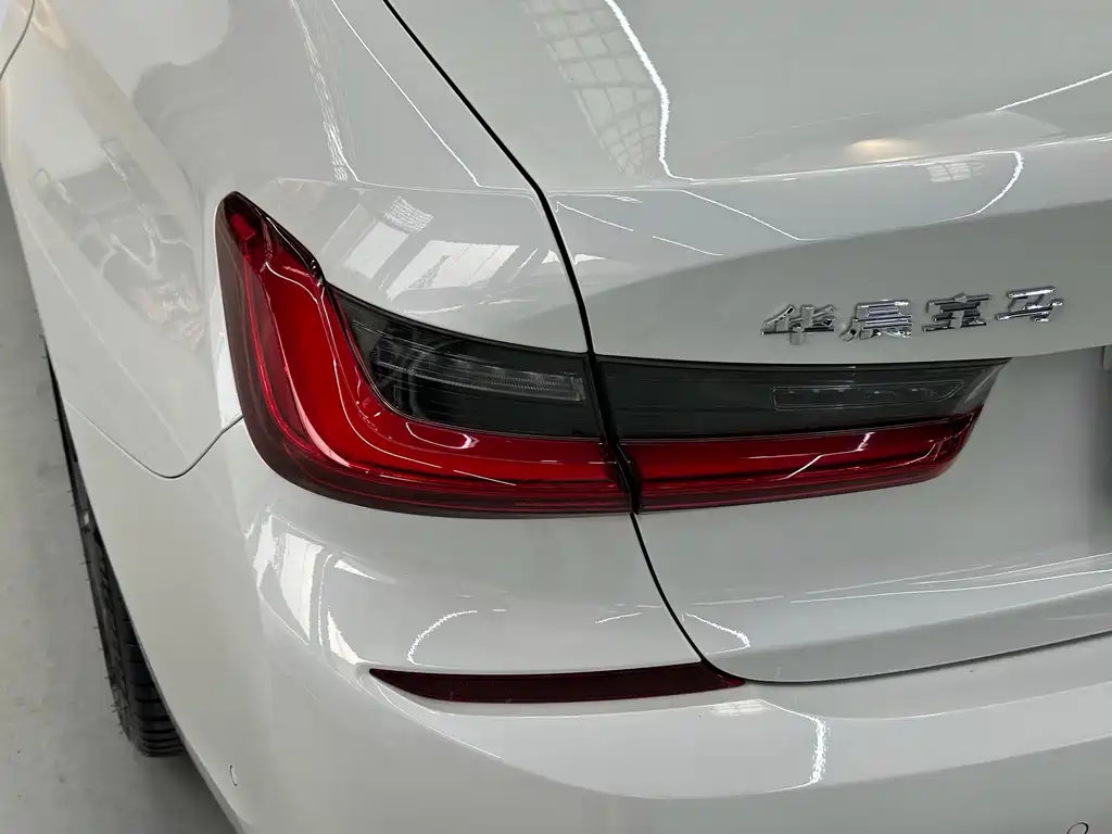 BMW 3 Series — фото 10