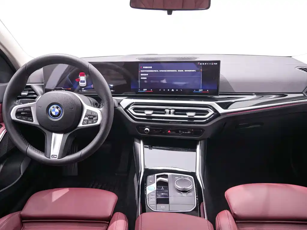 BMW i3 — фото 15