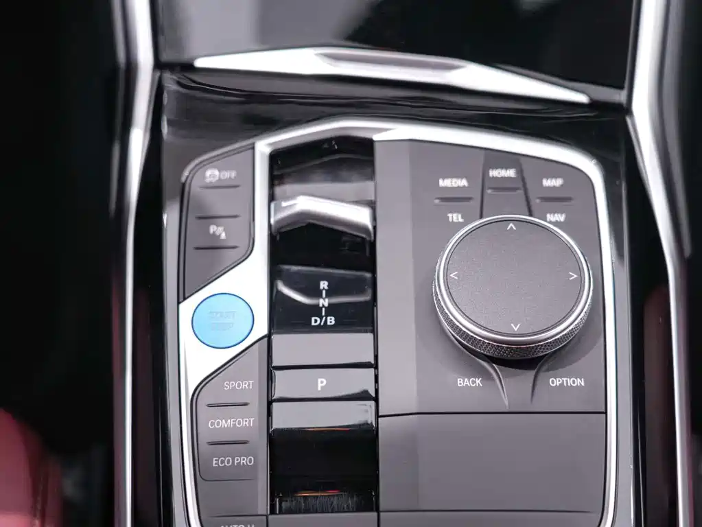 BMW i3 — фото 17