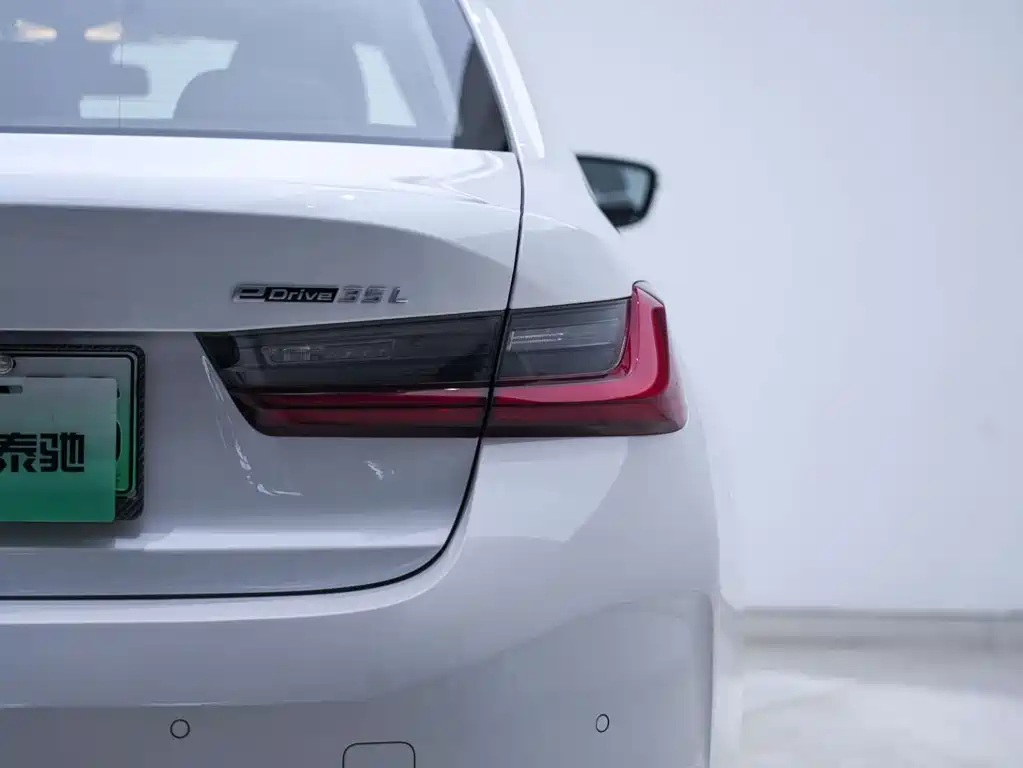 BMW i3 — фото 20